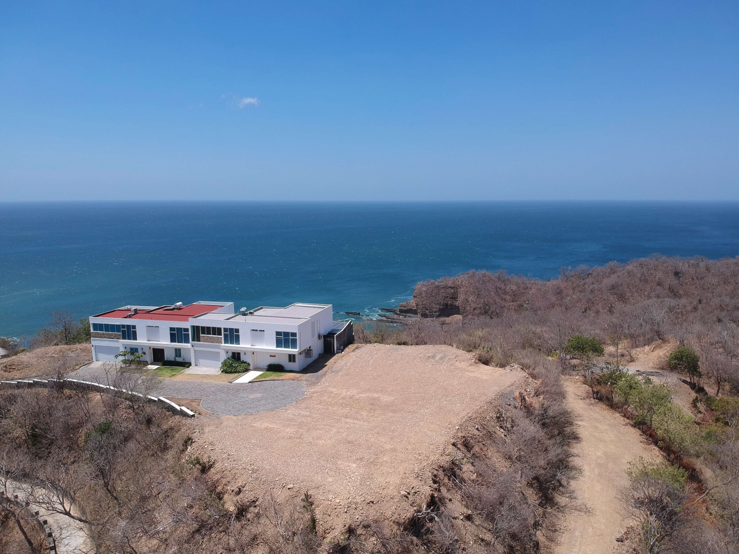 Penthouse Lots at Pacific Marlin - Image 3