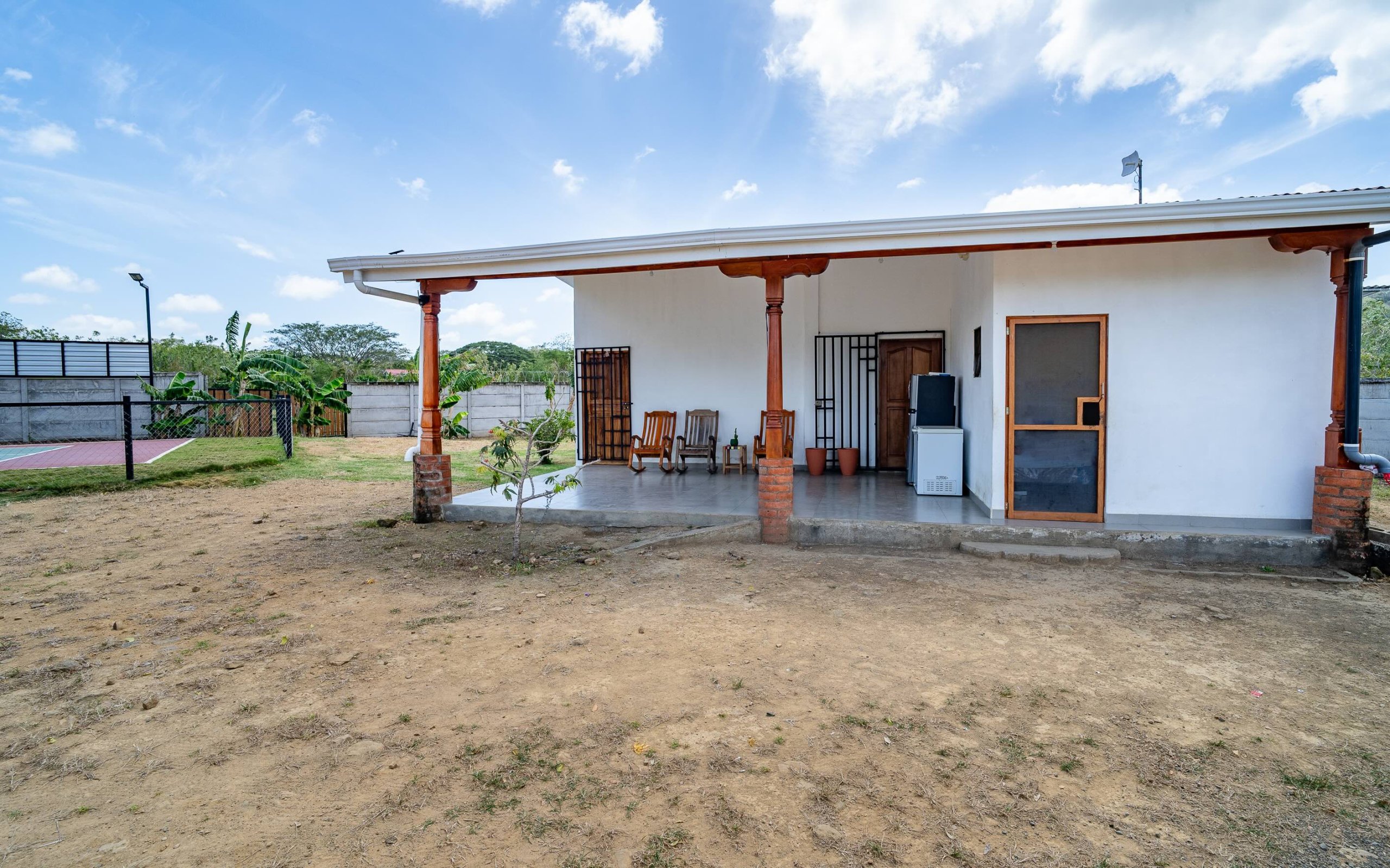 Pickleball Court Plus Guest Rooms in San Juan Del Sur, Nicaragua - Image 11