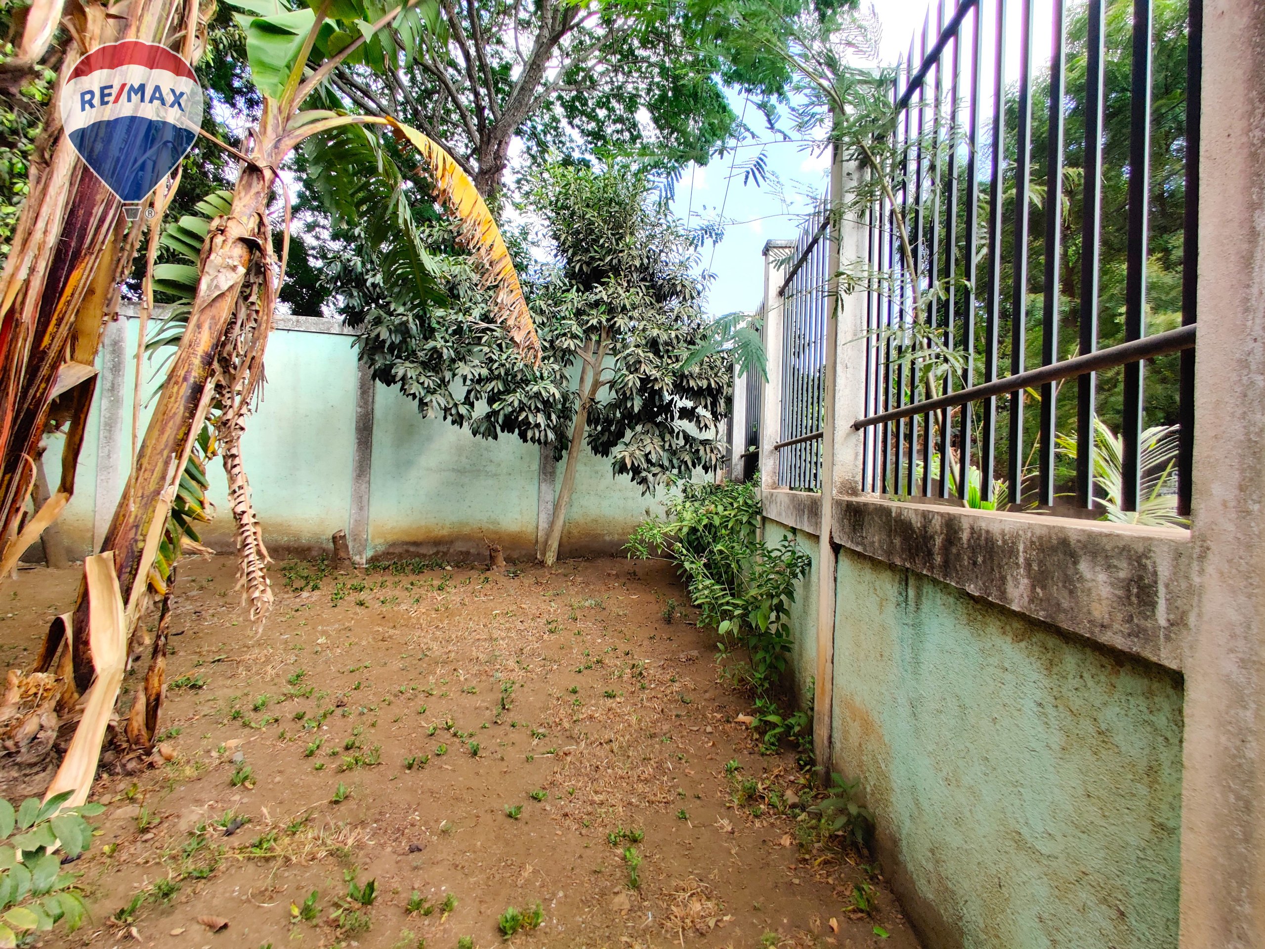 Prime Residential Lot - Image 5