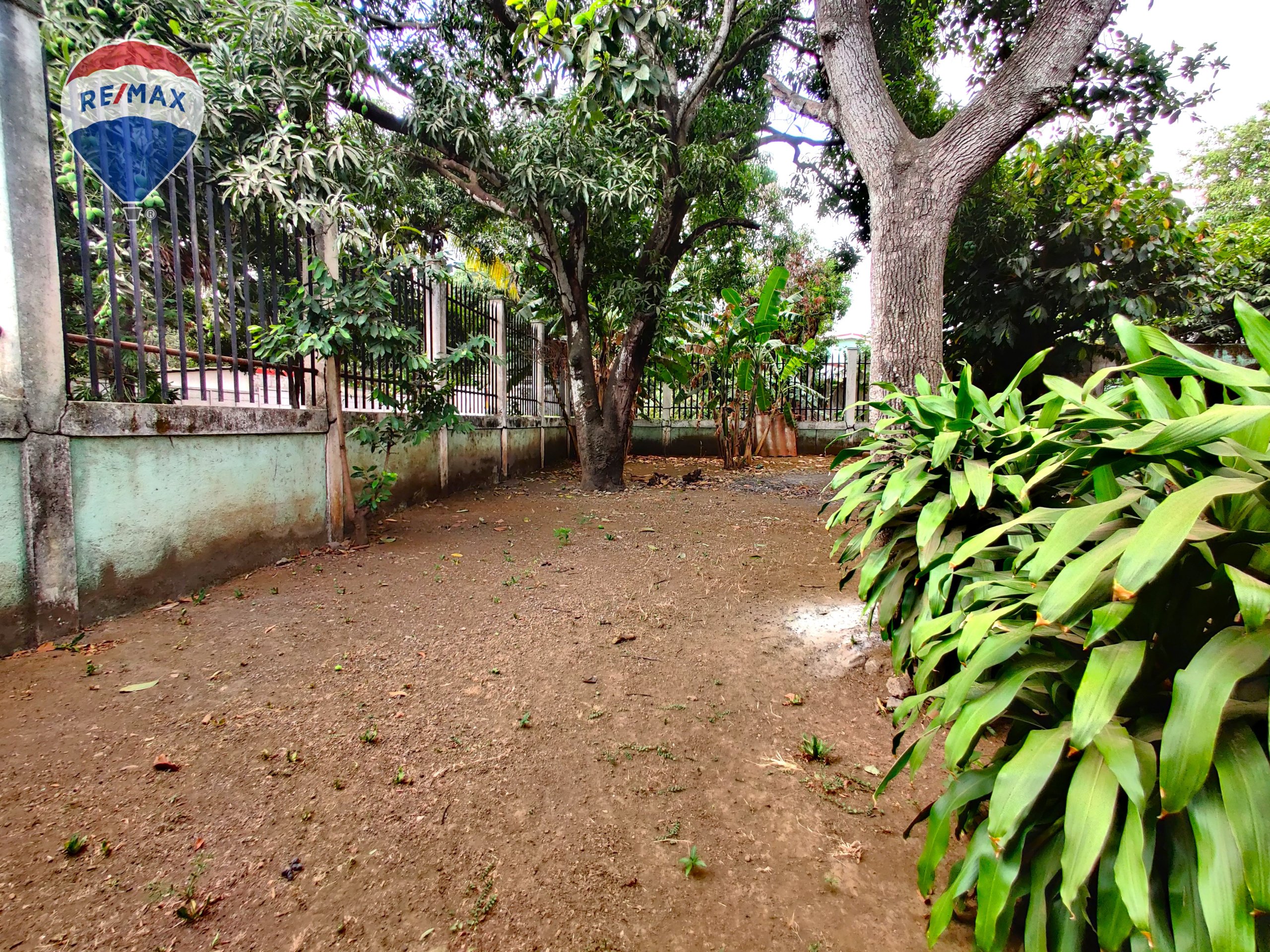 Prime Residential Lot - Image 10