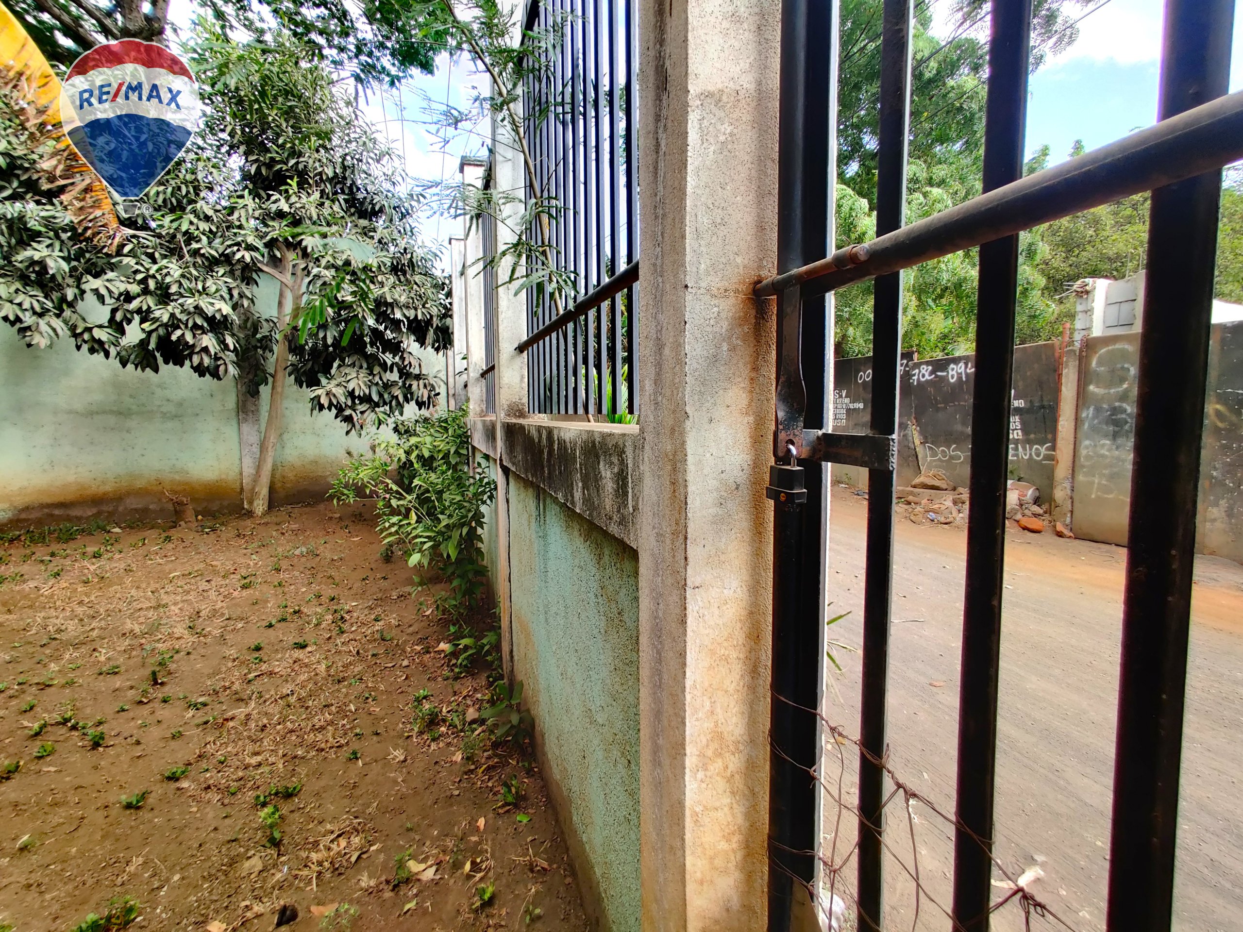 Prime Residential Lot - Image 8