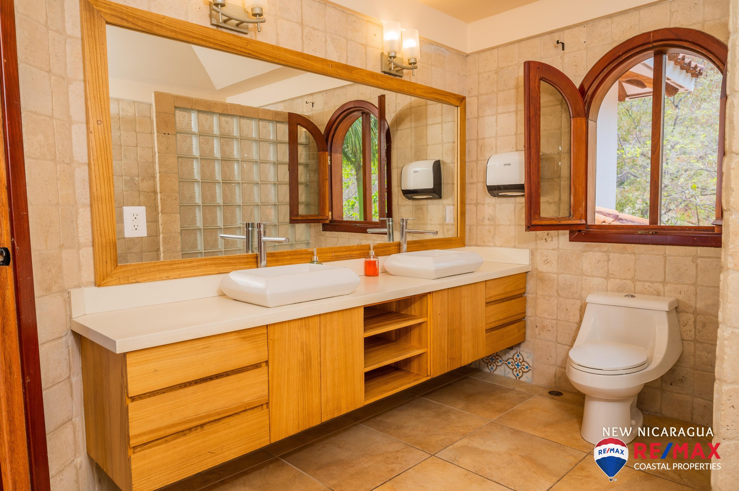 Casa Libertad: Elegant Ocean View Villa in Lomas de Palermo, San Juan del Sur - Image 23