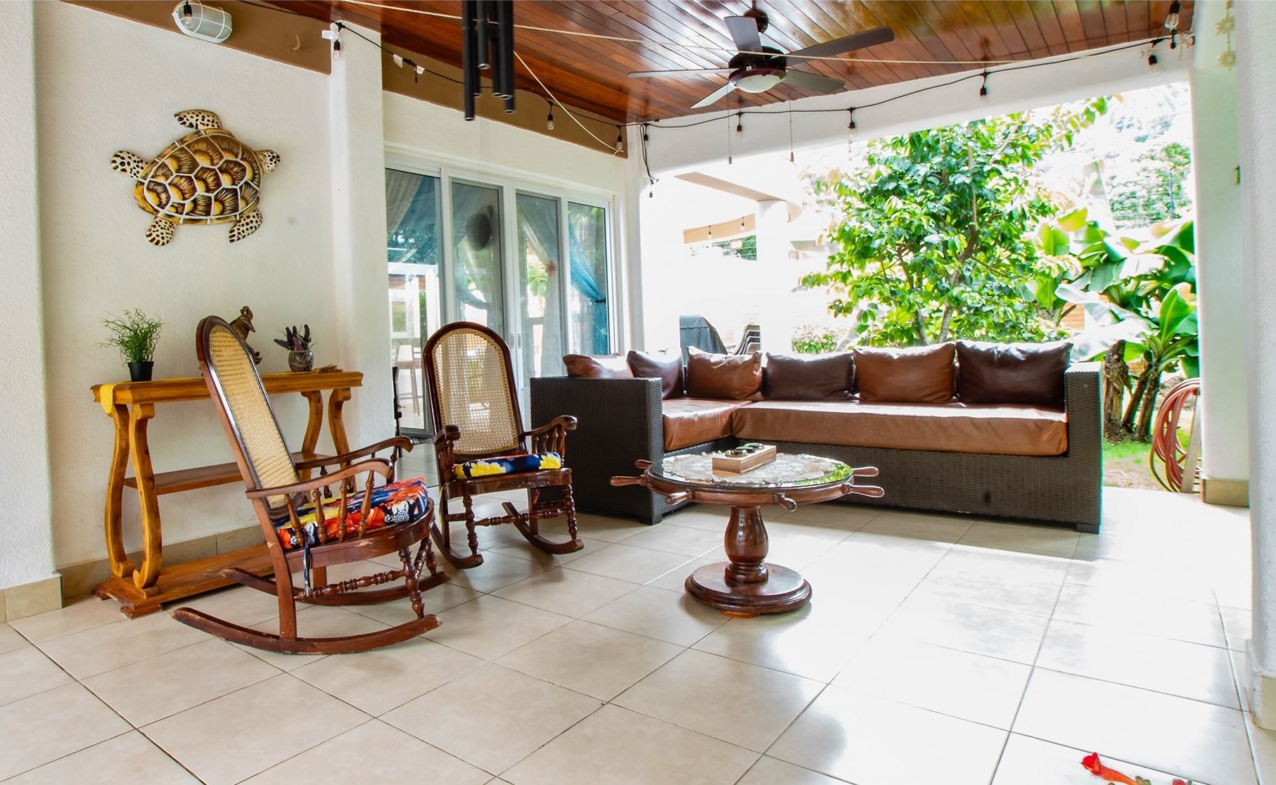 Villa Cooper | Tropical Home Near The Beach in San Juan del Sur - Image 2
