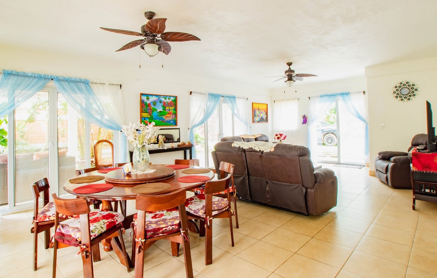 Villa Cooper | Tropical Home Near The Beach in San Juan del Sur - Image 7