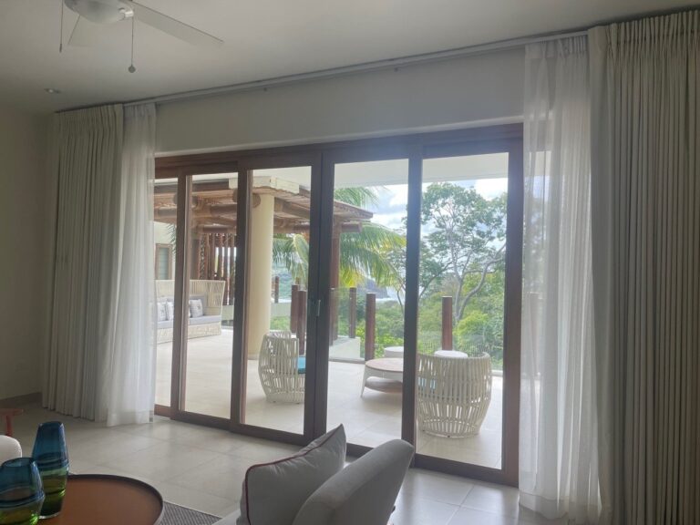 🌊 Updated Coastal Gem Alert: Stunning 3-Bedroom Condo with Ocean Views!