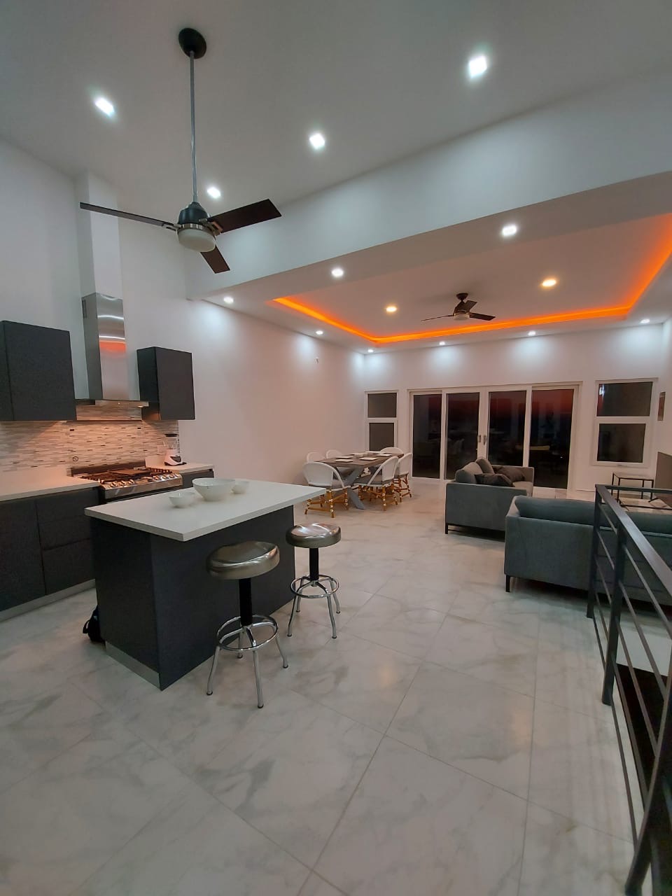 Upscale 3BD condo at Center of San Juan del Sur bay - Image 6