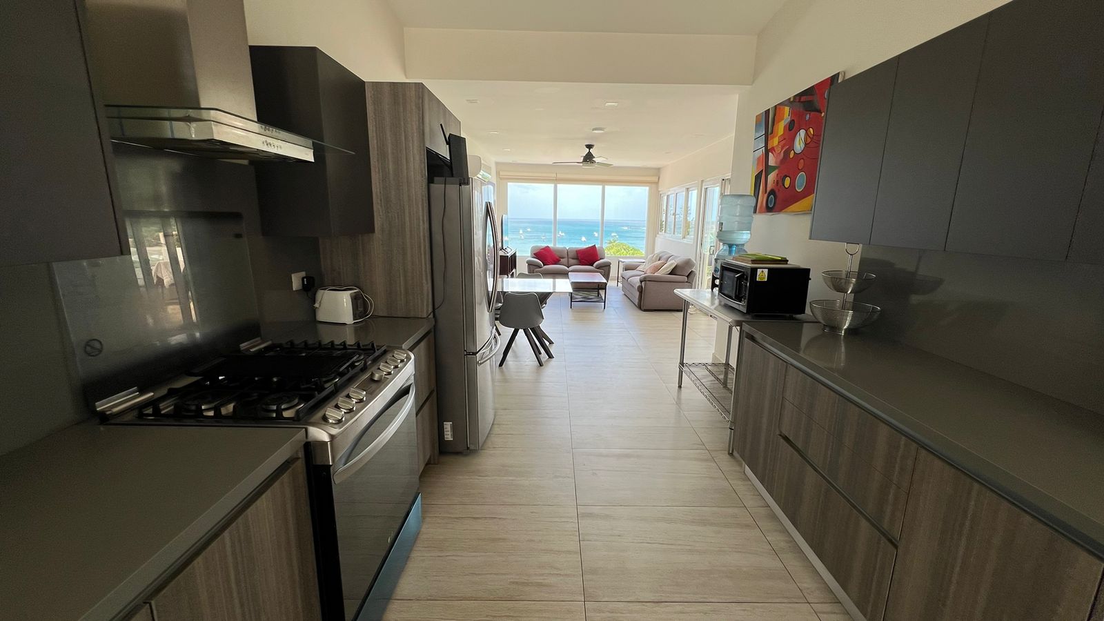 Center Bay Entertainer's Condo - only 3 blocks to Playa San Juan del Sur! - Image 11